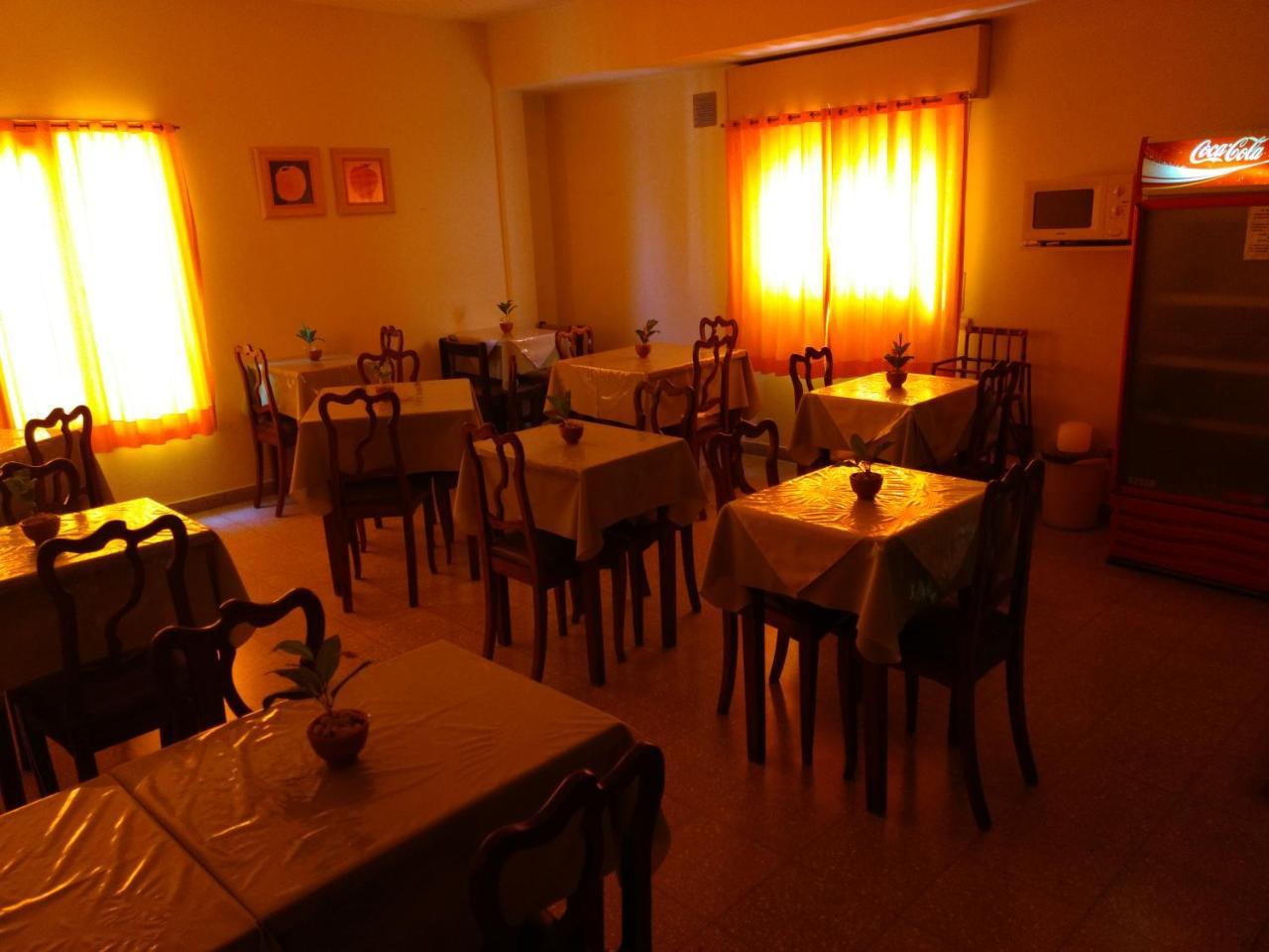 Hotel Acuario Mar de Ajo Ngoại thất bức ảnh